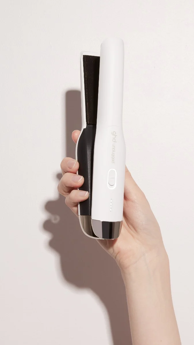 ghd Unplugged Styler Glätteisen Weiß