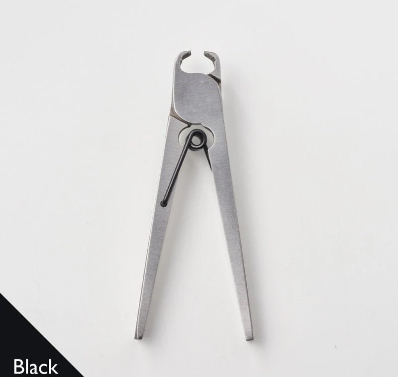 Petit Nail Nipper Gift Set with Leather Case