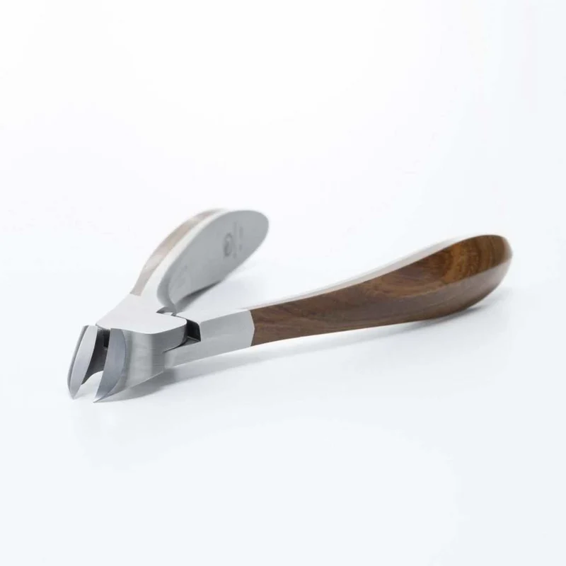 Masterpiece Nail Nipper - Lignum Vitae