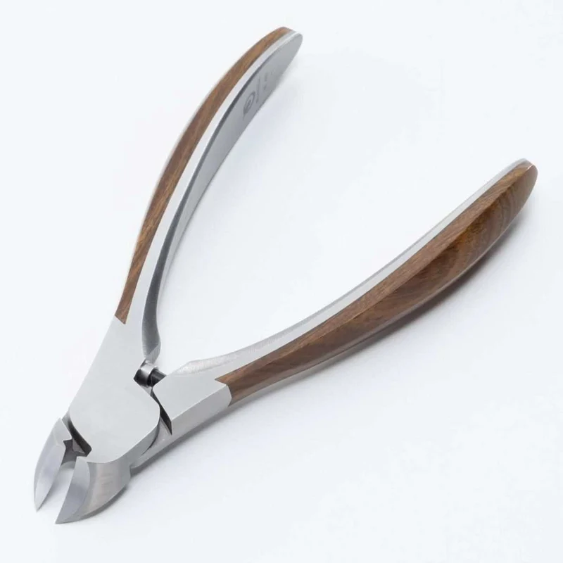 Masterpiece Nail Nipper - Lignum Vitae