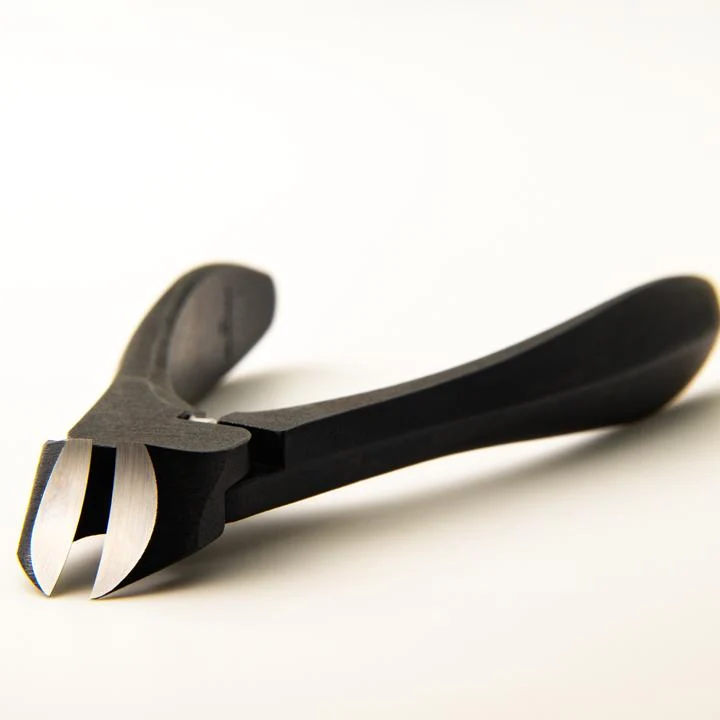 Black Nail Nipper